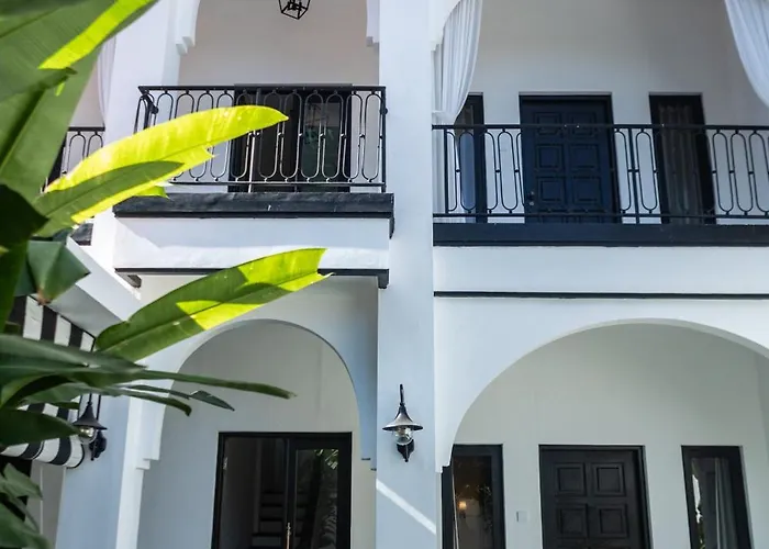 Saige House - In Shared